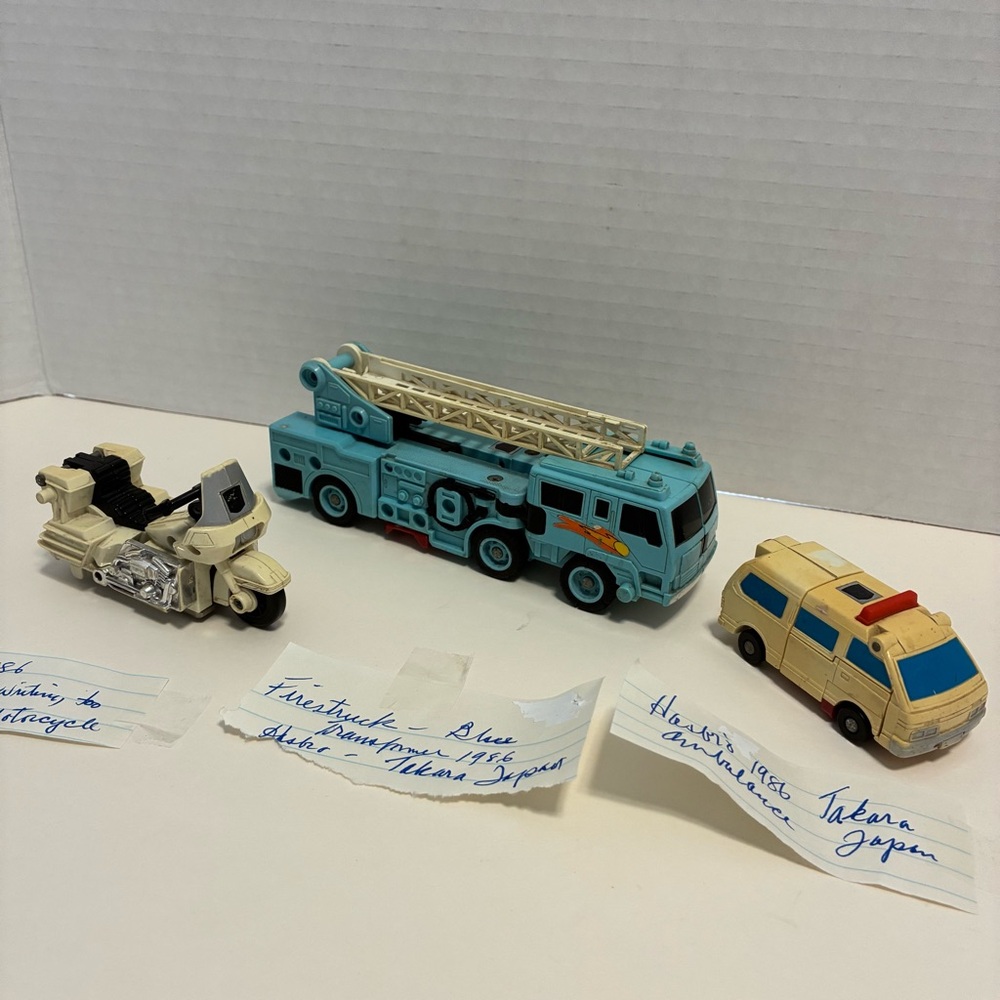 Transformers - 1986 Takara / Hasbro Vehicles - Fire truck, Motorcycle, Ambulance